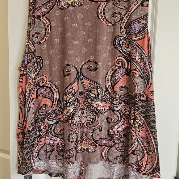 VENUS Pink and Brown Paisley Blouse - Picture 7 of 7